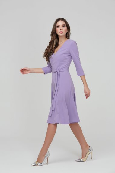 Романтичное сиреневое платье из ткани гальяно - 2